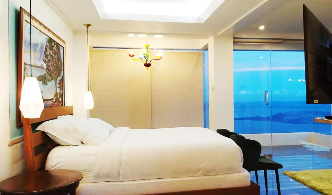 The Carmelence View Bed & Breakfast Tagaytay City Ngoại thất bức ảnh