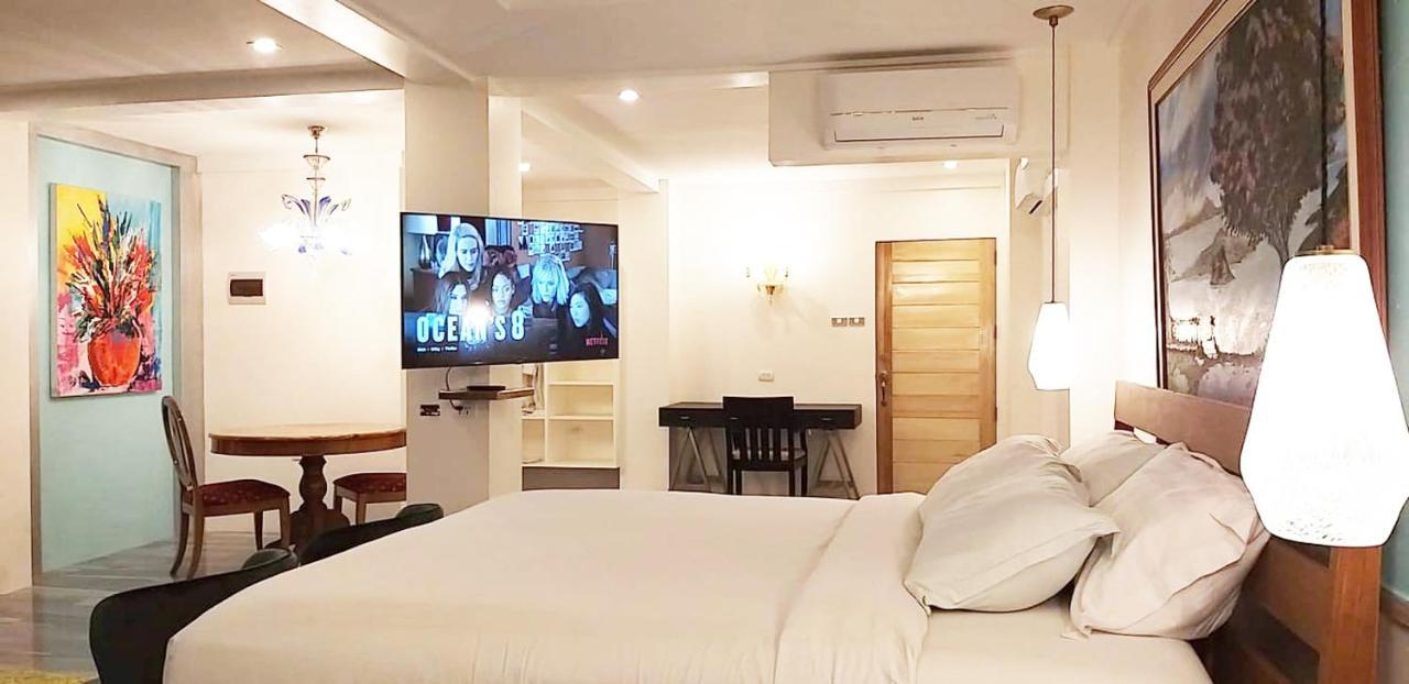 The Carmelence View Bed & Breakfast Tagaytay City Ngoại thất bức ảnh