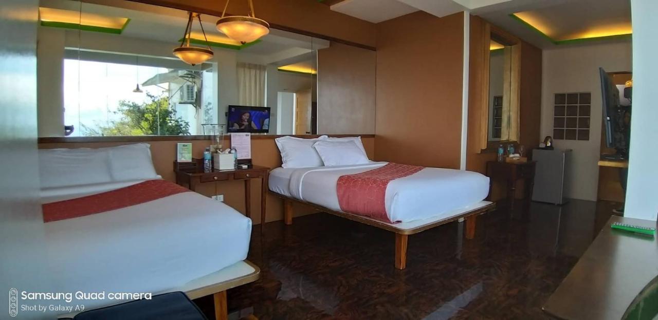 The Carmelence View Bed & Breakfast Tagaytay City Ngoại thất bức ảnh