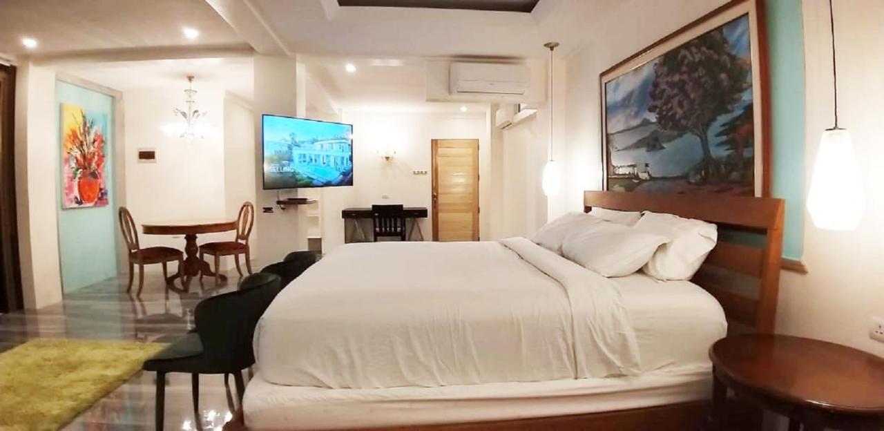 The Carmelence View Bed & Breakfast Tagaytay City Ngoại thất bức ảnh