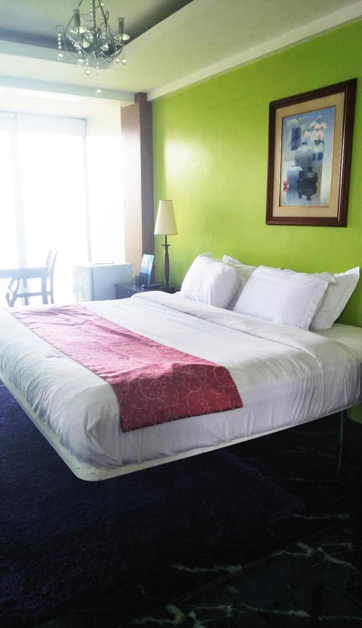 The Carmelence View Bed & Breakfast Tagaytay City Ngoại thất bức ảnh