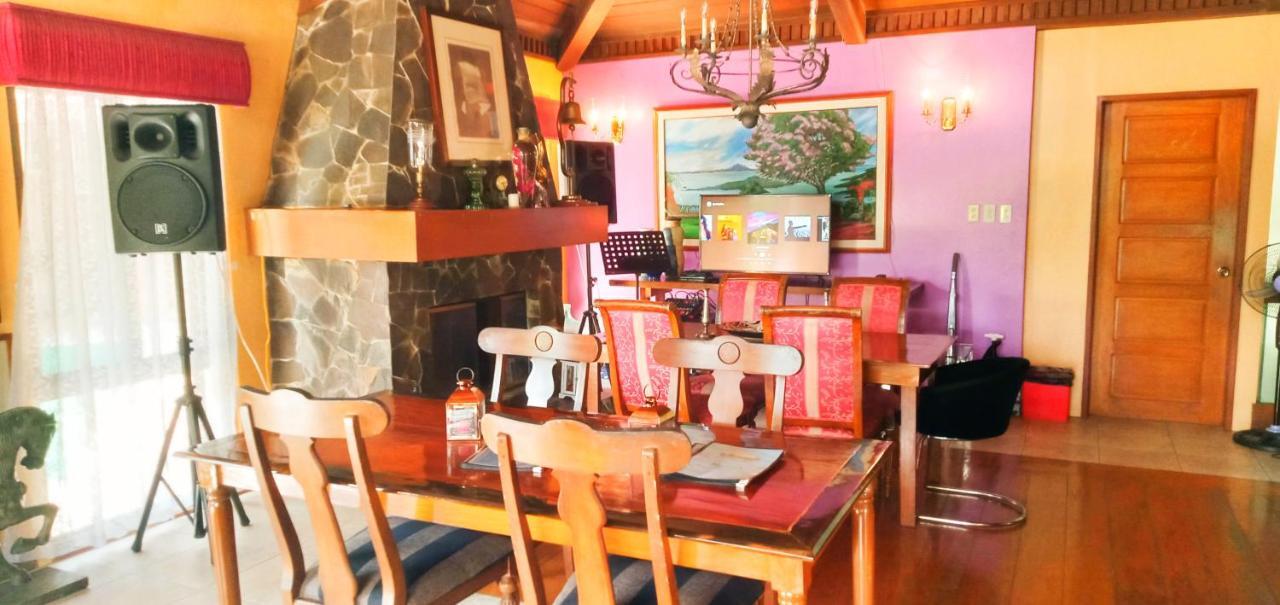 The Carmelence View Bed & Breakfast Tagaytay City Ngoại thất bức ảnh